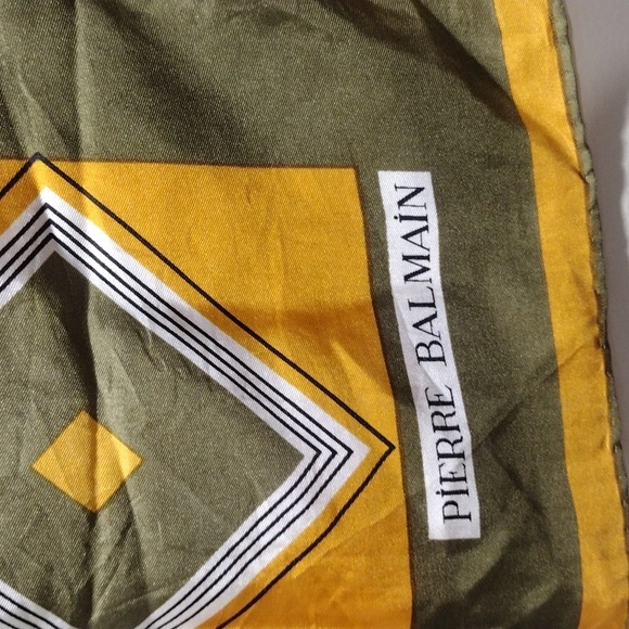 Pierre Balmain 100% Silk Scarf 23x23" Luxury Mustard & Olive Geometric Accessory - Picture 6 of 10